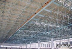 為什么民用房不采用網架鋼架結構？