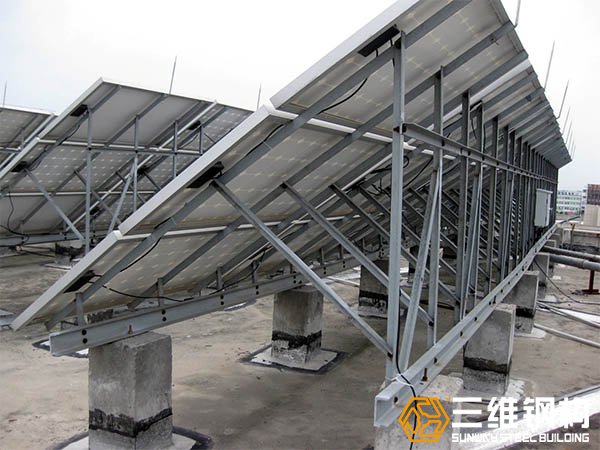 屋頂鋁合金光伏支架展示